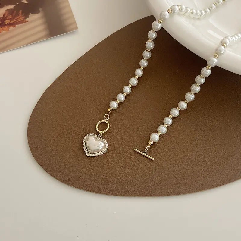 Elegant Pearl Necklace For Women